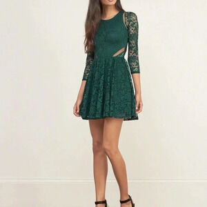 NWT Abercrombie Lace Dress Small Emerald Green
